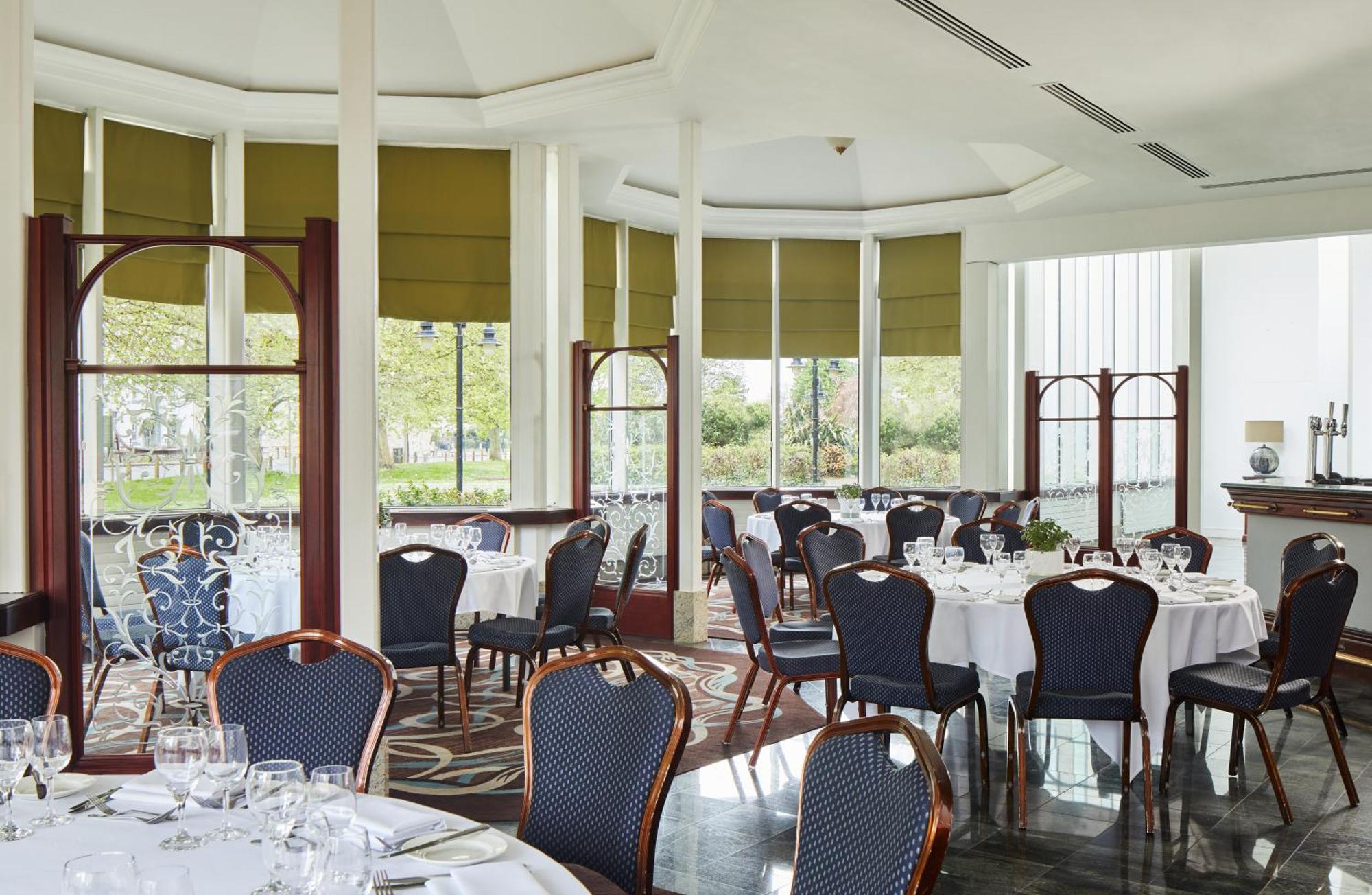 Leonardo Royal Southampton Grand Harbour Hotel Екстериор снимка